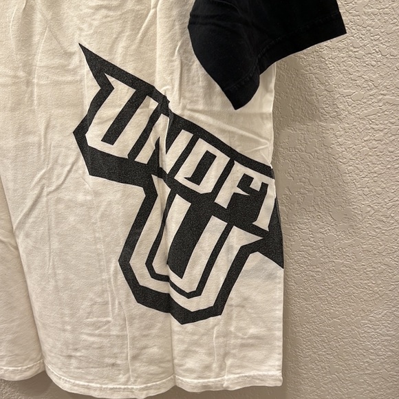 Undefeated baseball T Shirt - size Medium - Picture 6 of 7